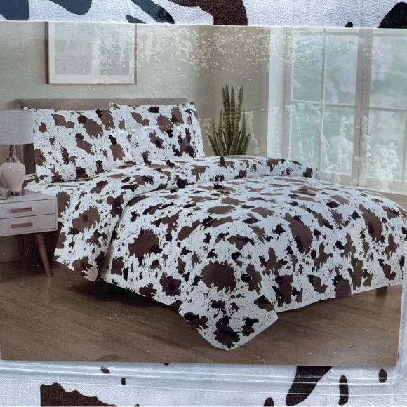 Brand new 4PCS king size bed sheet set,deep pocket,cow print,western style - Picture 2 of 4
